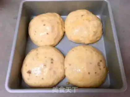 Make A walnut milk bun step 4
