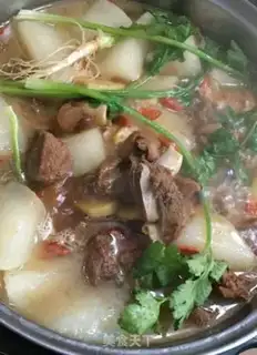 Make A lamb stew with radish step 0