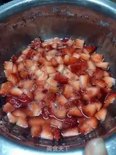 Make Strawberry jam step 3