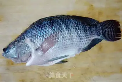 Make The soy sauce, the fish step 1