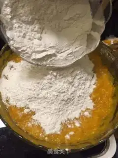 Make Pumpkin sesame cake step 3