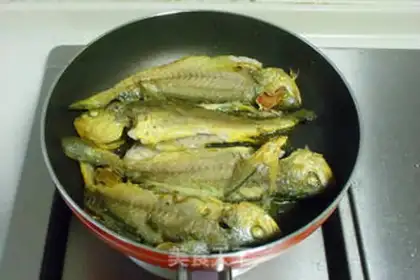 Make Yellow fish soup step 5