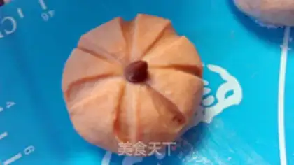 Make Pumpkin buns step 6