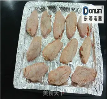 Make Garlic roast chicken wings step 1