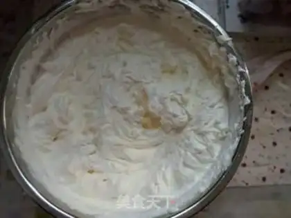 Make Double birthday cake step 3