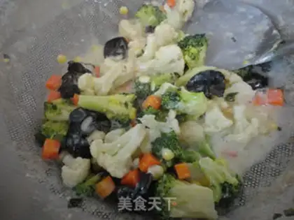 Make Coconut juice step 6