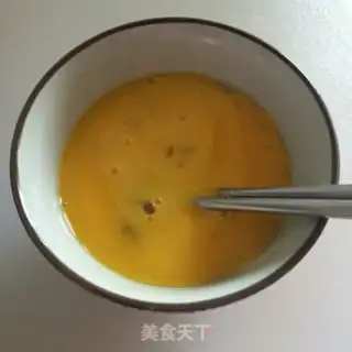 Make Fried eggs step 3