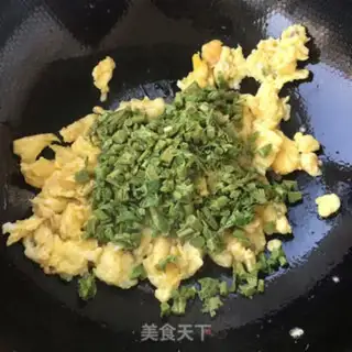 Make Fried eggs step 6