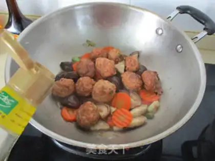 Make Frozen meatballs step 7