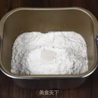 Make Pumpkin bread step 1