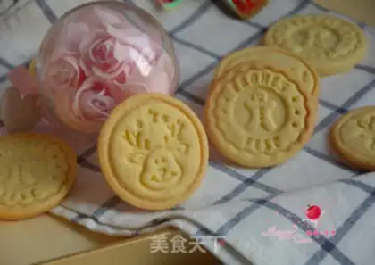 Make Seal cookies step 14