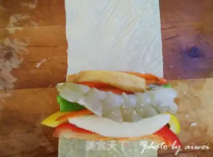 Make Vegetable shrimp rolls step 8