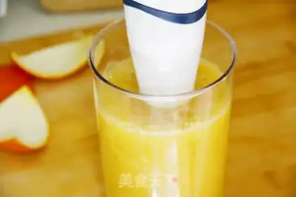 Make Fresh pear orange juice step 11