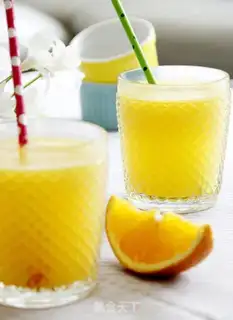 Make Fresh pear orange juice step 12