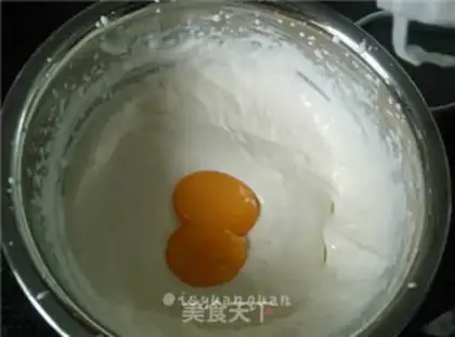 Make Six-inch cheesecake step 3