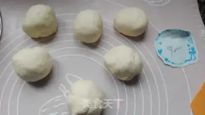 Make Grey-tree roll step 3