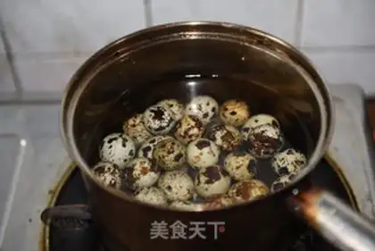 Make Five quail eggs step 1