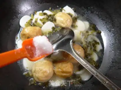 Make The pasta swirl and the ice cream step 5