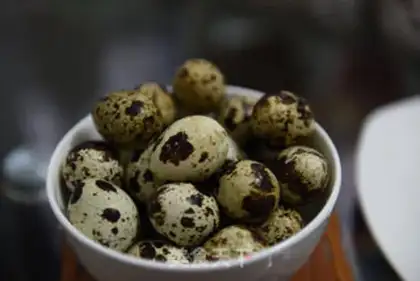 Make Five quail eggs step 3