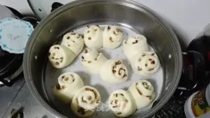 Make Grey-tree roll step 7