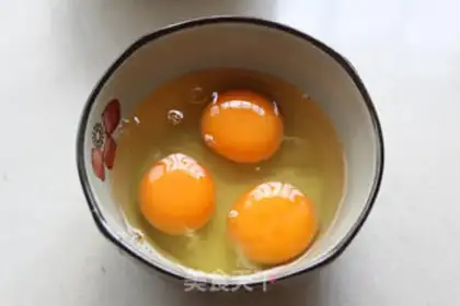 Make The wine and the eggs step 4