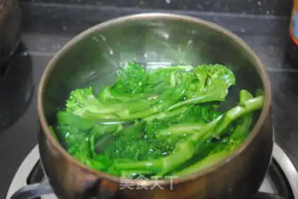 Make Shrimp ball broccoli step 2