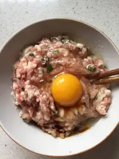 Make Pork dumplings step 3
