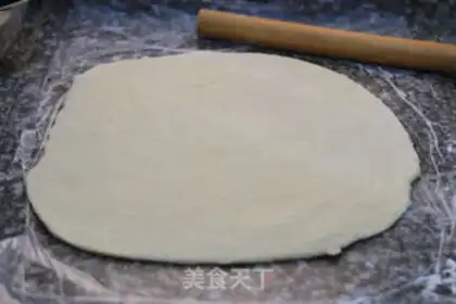 Make Onion pine rolls step 8