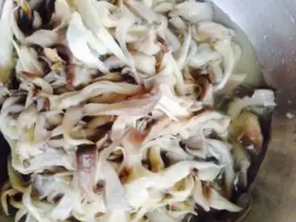 Make Blow up fresh mushrooms step 3