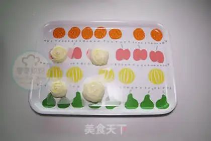 Make Fruit and cream cake step 17