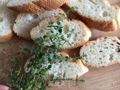 Make Garlic bar step 1