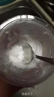 Make Homemade strawberry sauce step 2