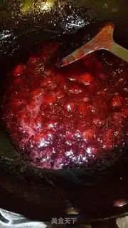 Make Homemade strawberry sauce step 7