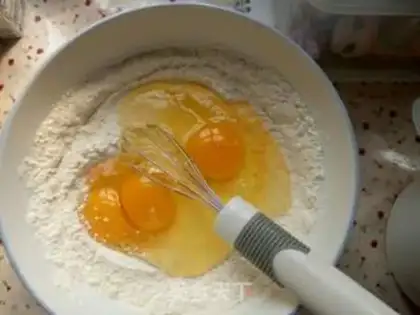Make Strawberry lasagna step 2