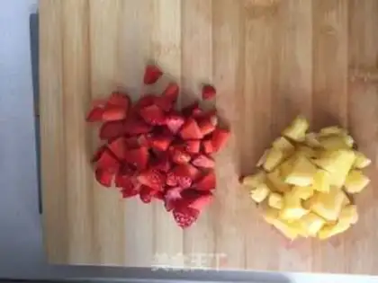 Make I love fruit pie step 3