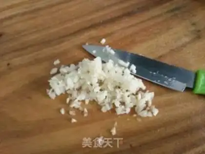Make Celery fried meat step 2