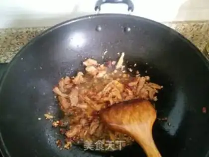 Make Celery fried meat step 4