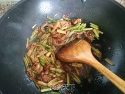 Make Celery fried meat step 5