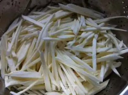 Make Sugar, black and white step 1