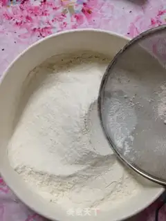 Make Rose heart cookies step 4