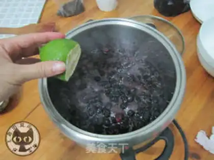 Make Homemade sauna sauce step 2