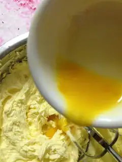 Make Rose heart cookies step 6