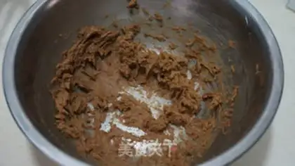 Make A red sugar walnut step 5