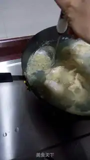 Make Simple cowbone soup step 2