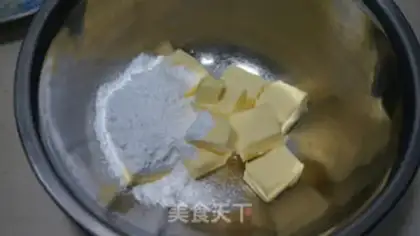 Make Pour tea and cream balls step 4
