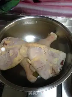 Make The white chicken step 4