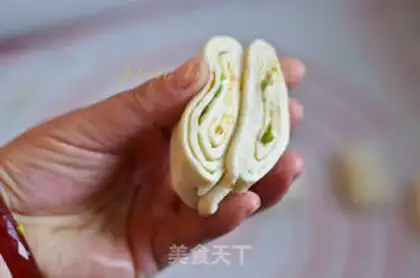 Make Onion rolls step 8
