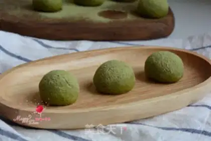 Make Pour tea and cream balls step 14