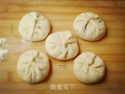 Make Frozen pork buns step 7