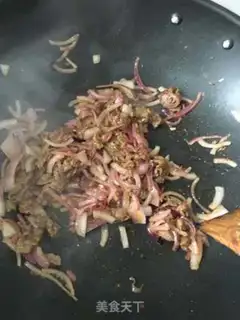Make Sand and beef and eggs step 1